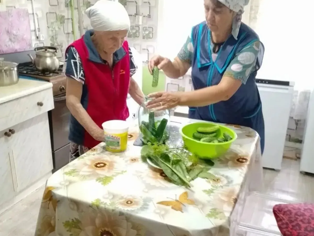 Помощь в сборе урожая